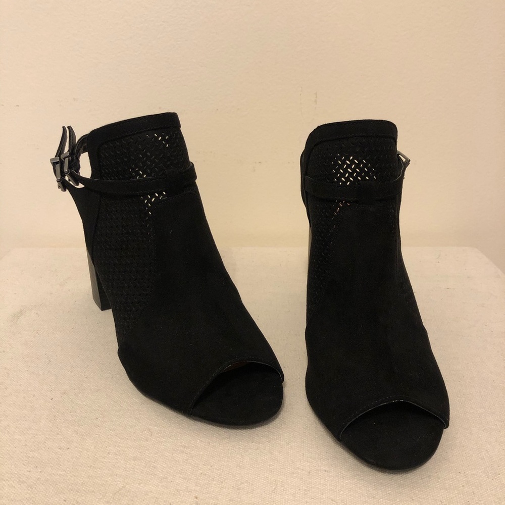 MIA Open Toe Black Sling Back Block Heels Chic Mobwife Sexy Witchy - Picture 3 of 11
